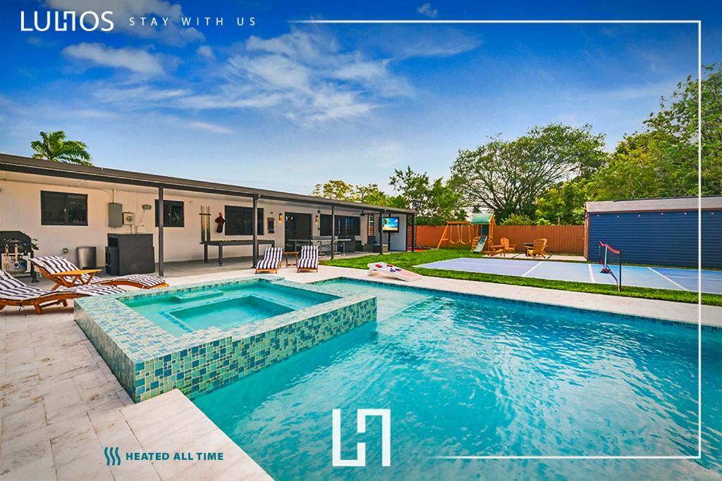 Сasa de vacaciones Luxury Getaway With Retreat Heated Pool And Jacuzzi L31 *